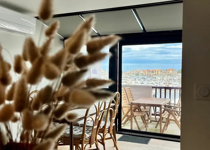 Le Grand Pavois - Terrasse D'exception Face Aux Bateaux * كابروتو